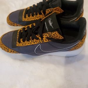 Stylish Leopard Nike Sneakers